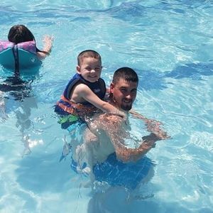 Meet your Posher, Jason